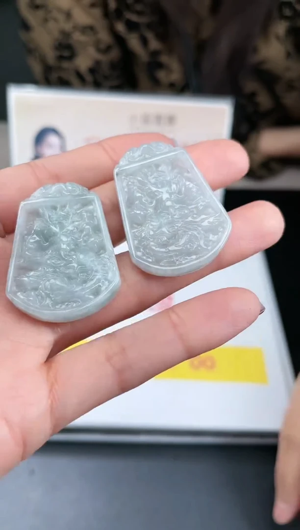 【闪购商品】翡翠吊坠(不含链)未镶嵌挂件其他随机发A1 |+0