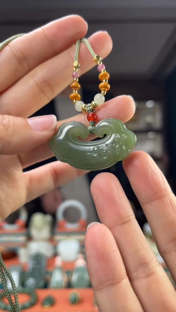 【闪购商品】和田玉颈饰未镶嵌佩佩