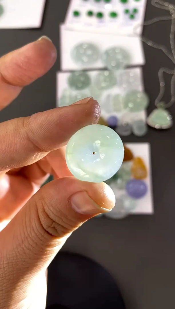 【闪购商品】定制翡翠未镶嵌扣子