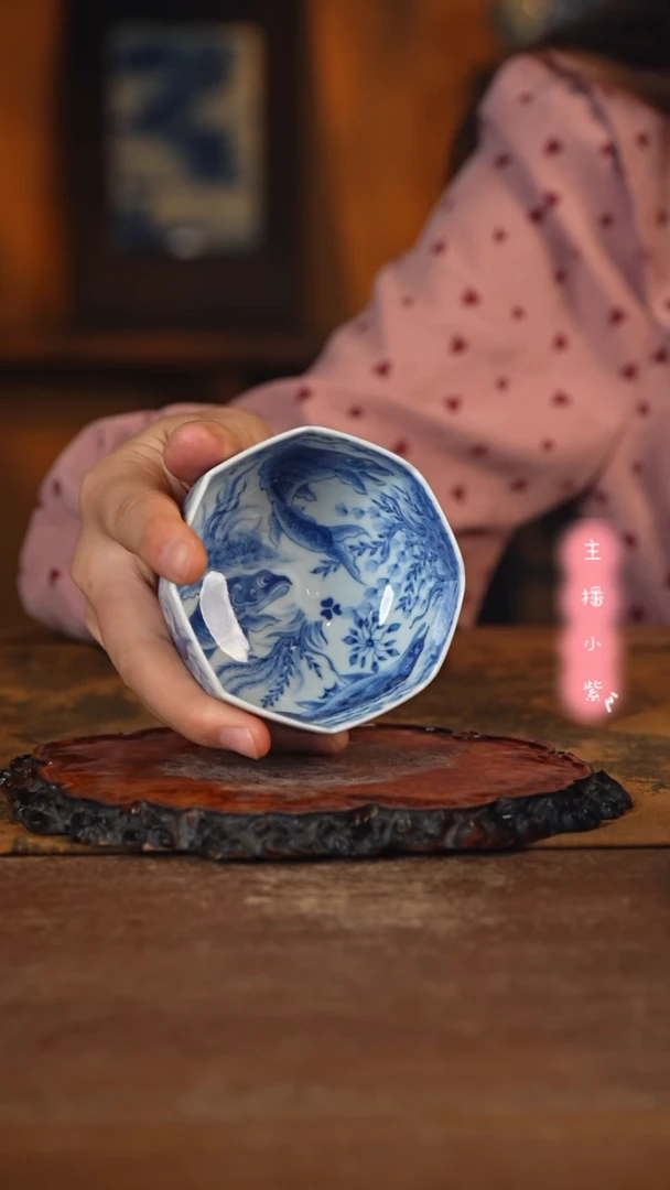 杯望月怀古 青花鱼藻满绘八方杯