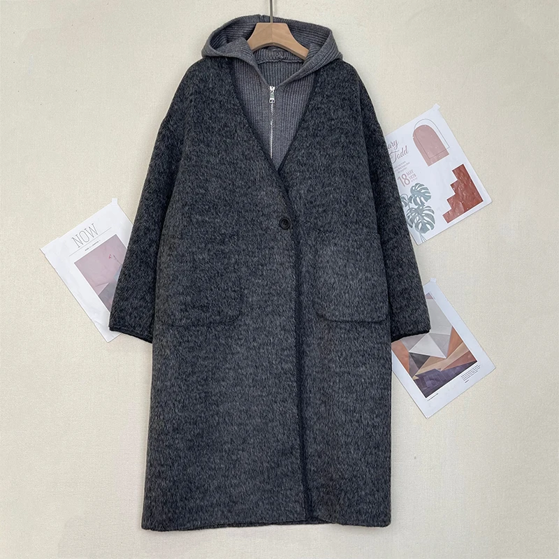 米莱Jiaer/冬季新款两件套针织带帽中长款大衣小众炸街高级感女装