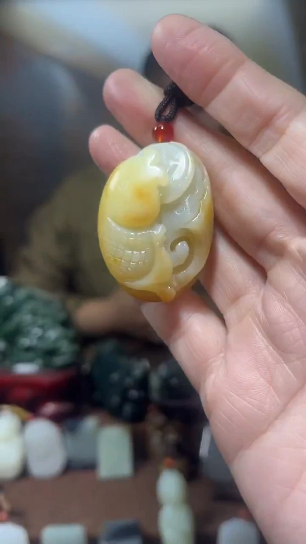 颈饰未镶嵌和田玉·