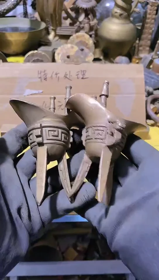 见**?金属工艺品二手旧货默认瑕疵