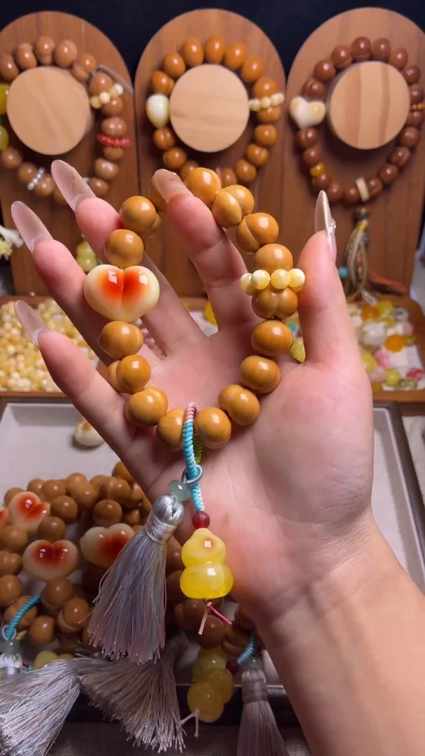 手串猴头核桃全品福利屁桃流苏手串款
