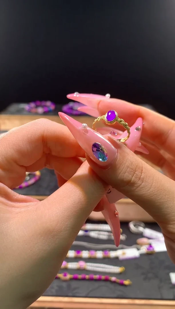 苏纪石（舒俱来）18K金镶嵌.戒指