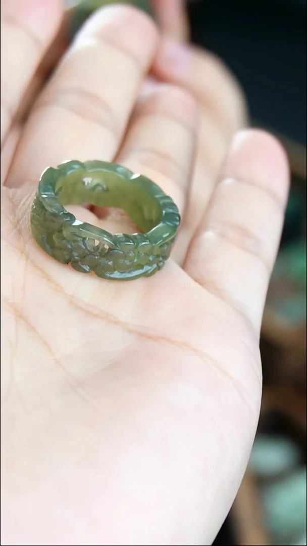 颈饰未镶嵌和田玉002指环