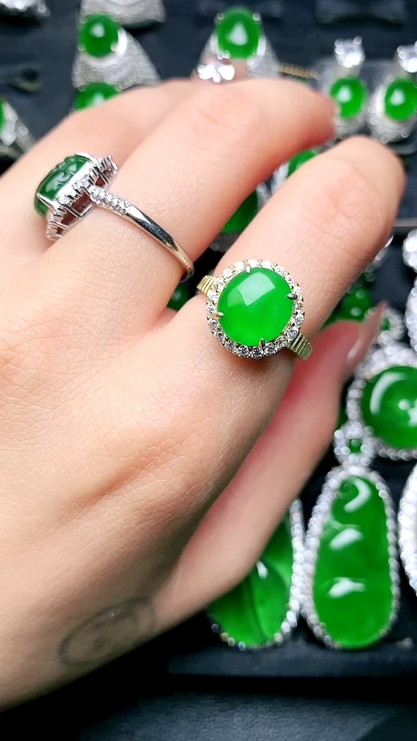 【闪购商品】翡翠戒指银S925镶嵌蛋面女戒