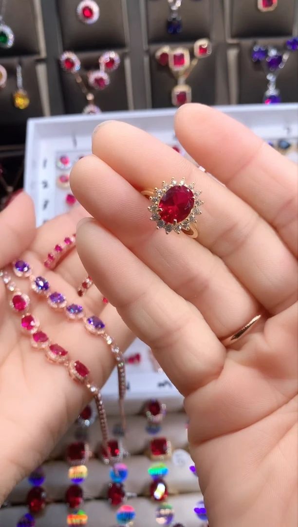 【闪购商品】红宝石戒指银S925镶嵌金色8.10