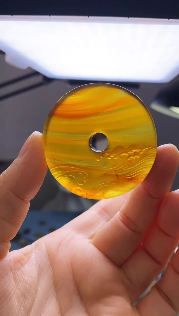 【闪购商品】琥珀颈饰未镶嵌SN8-39金棕珀（风生水起·和氏璧）