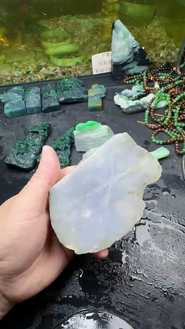 【闪购商品】翡翠颈饰未镶嵌150天然翡翠