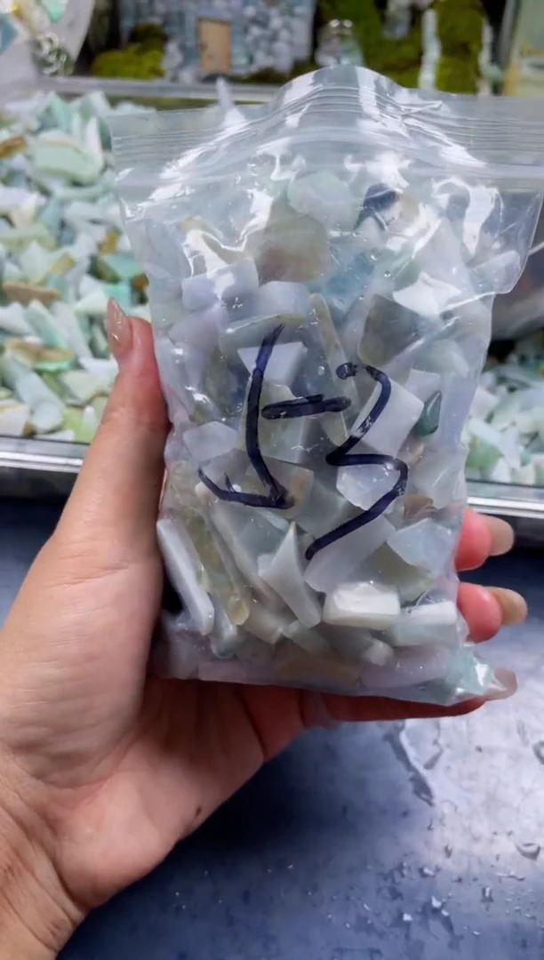 翡翠散珠天然翡翠小号500克53
