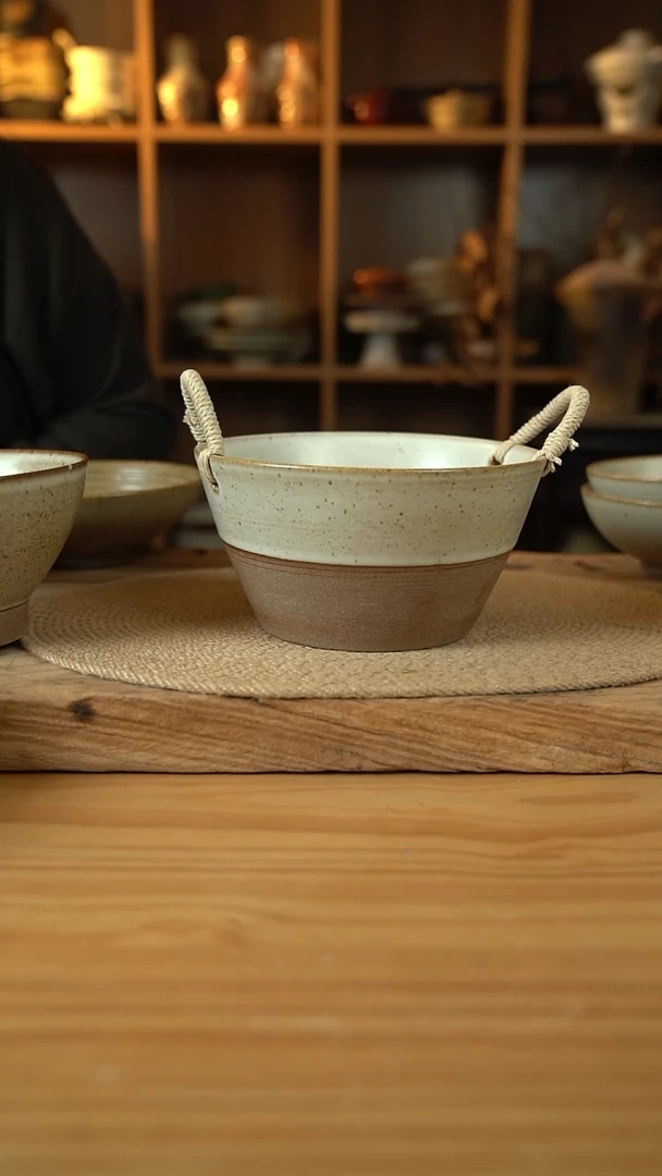 奶奶系列的7.5英寸拼色麻绳桶1个