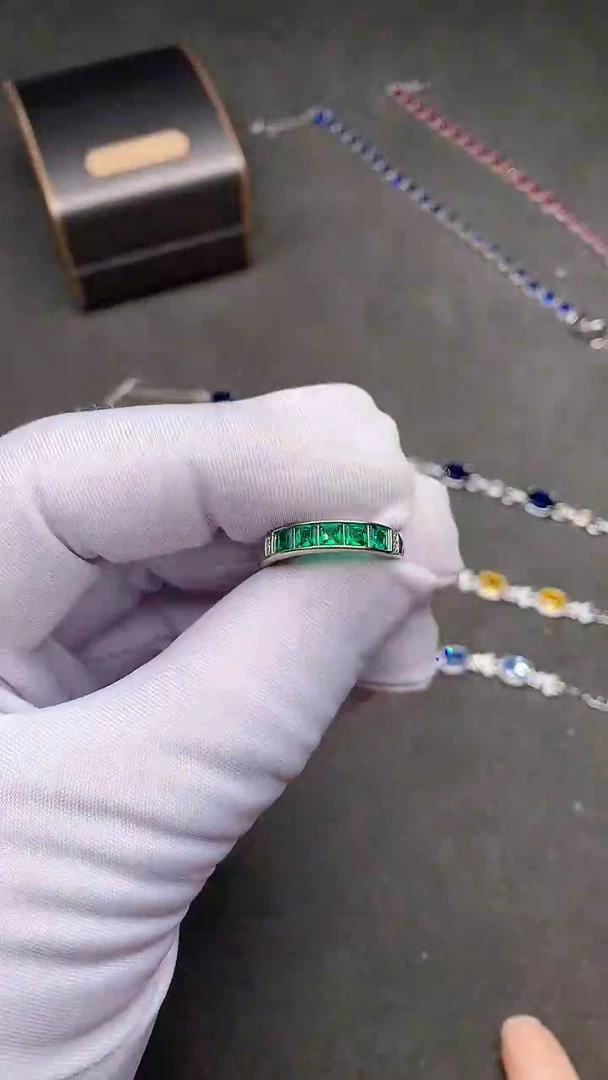 【闪购商品】祖母绿戒指银S925镶嵌.....