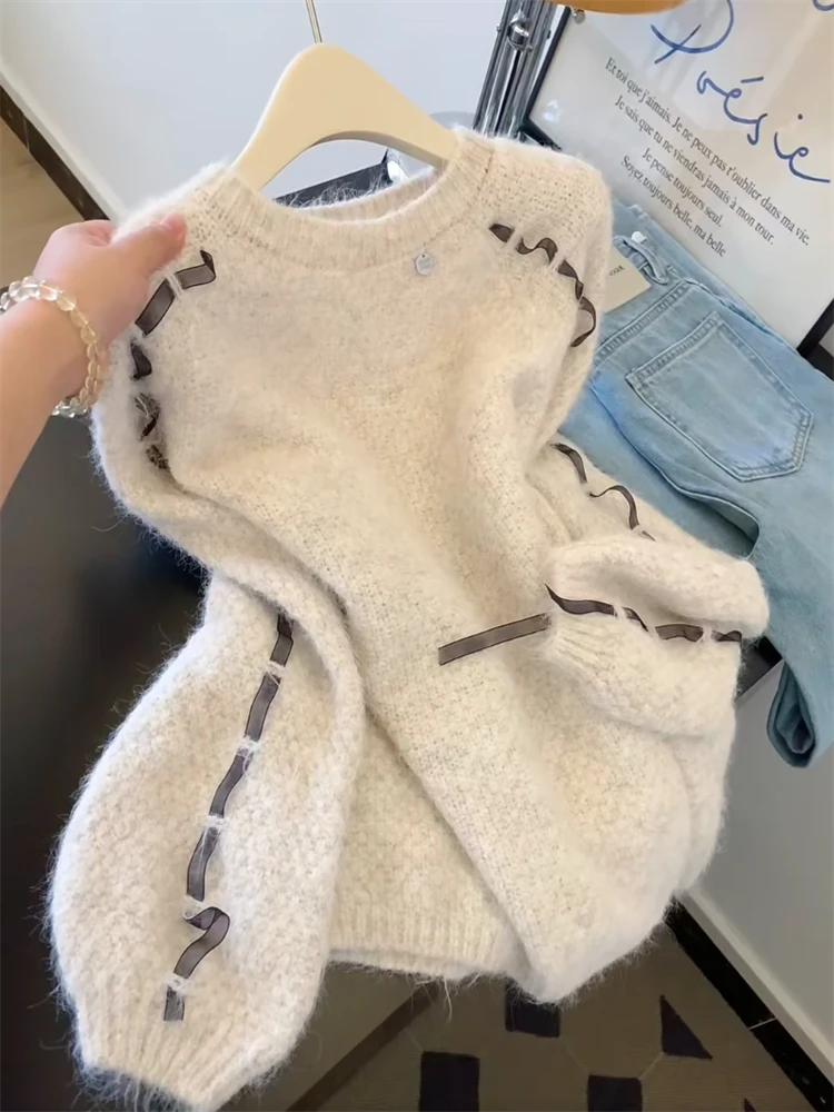 2025秋冬新款高级感慵懒风系带针织衫女宽松软糯减龄百搭长袖毛衣