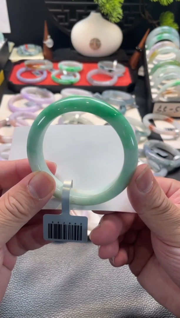 未镶嵌手镯翡翠61号链接 55正圈