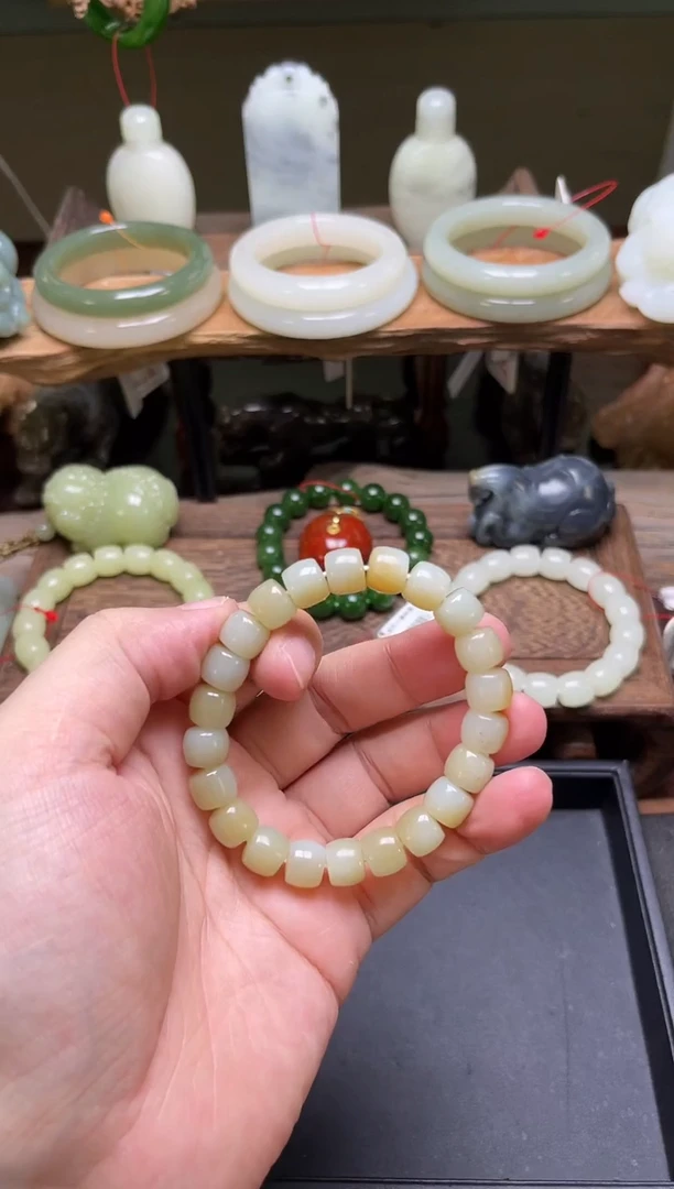 手串未镶嵌和田玉卡10且末迪克兰带糖 极限弧