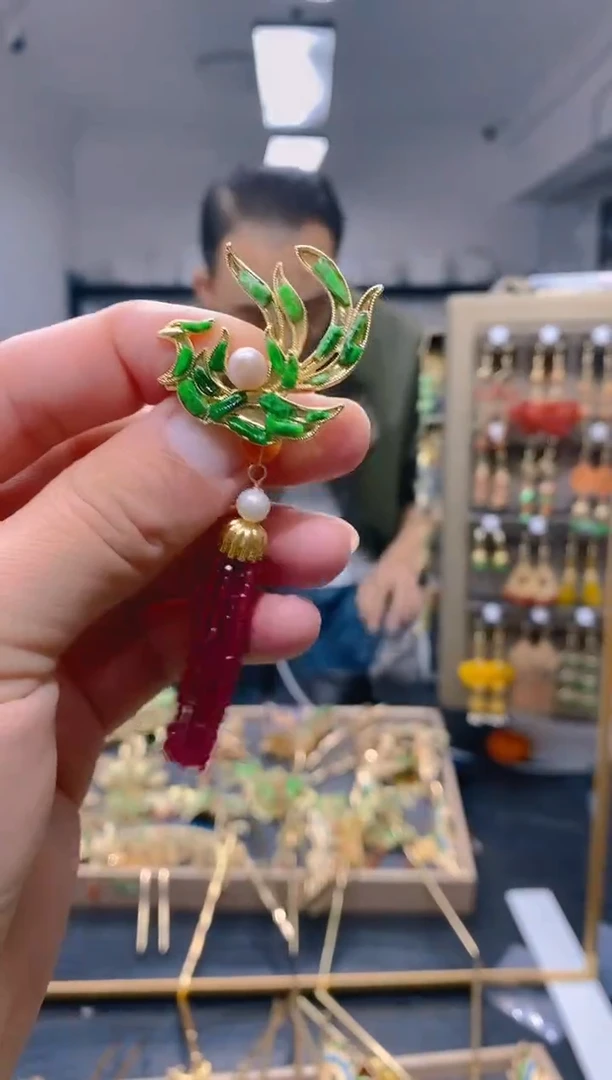 【闪购商品】翡翠耳饰合金54翡翠胸针