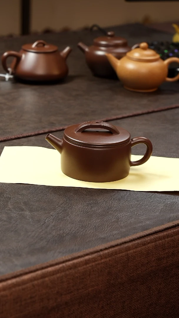 茶壶紫砂壶·21老紫泥汉瓦160cc