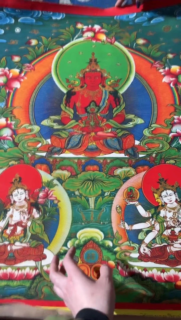 卷轴画龙妹的唐卡tk16016
