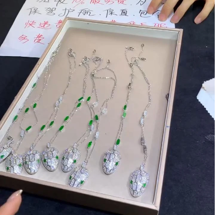 【逍遥】天然A货翡翠蛇首吊坠gyl/9976/多样性发/1件（配设计款链子）