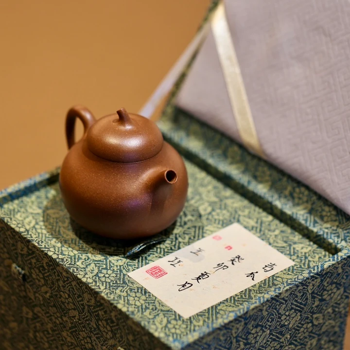 爱喝岩茶的壶友必入  王星宇徒弟  王珏『吉瓜』150cc 老段泥