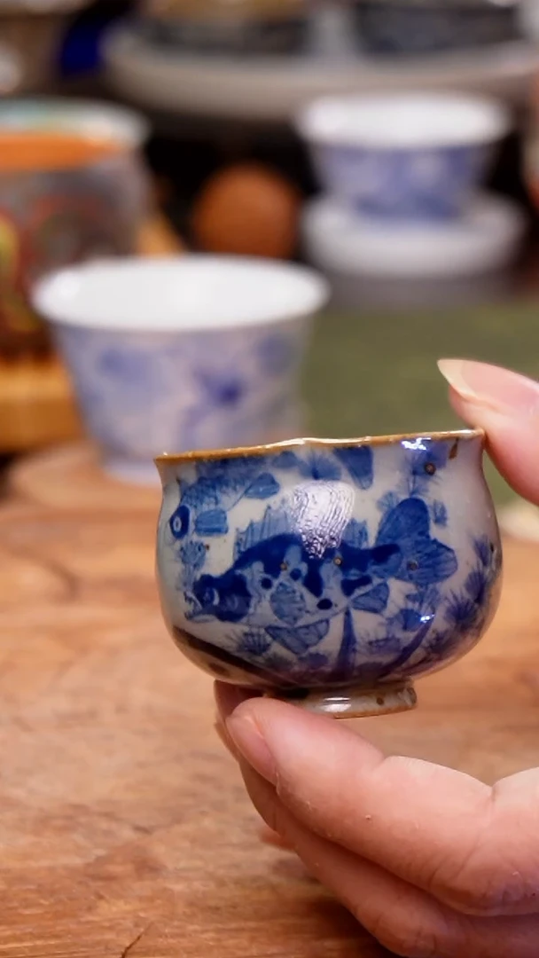 杯子鱼藻纹景德镇手工手绘