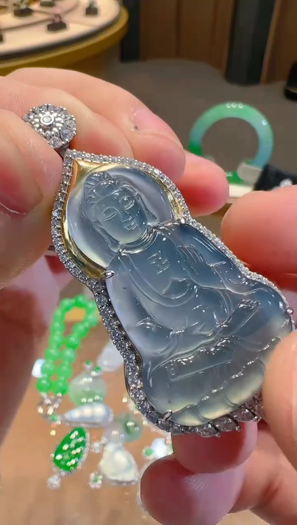 【闪购商品】翡翠吊坠(不含链)银S925镶嵌多样性发货一件