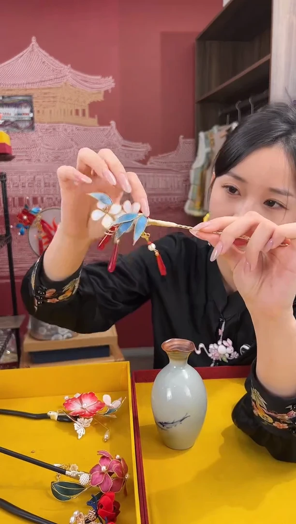 【闪购商品】刺绣非遗绒花（发饰）