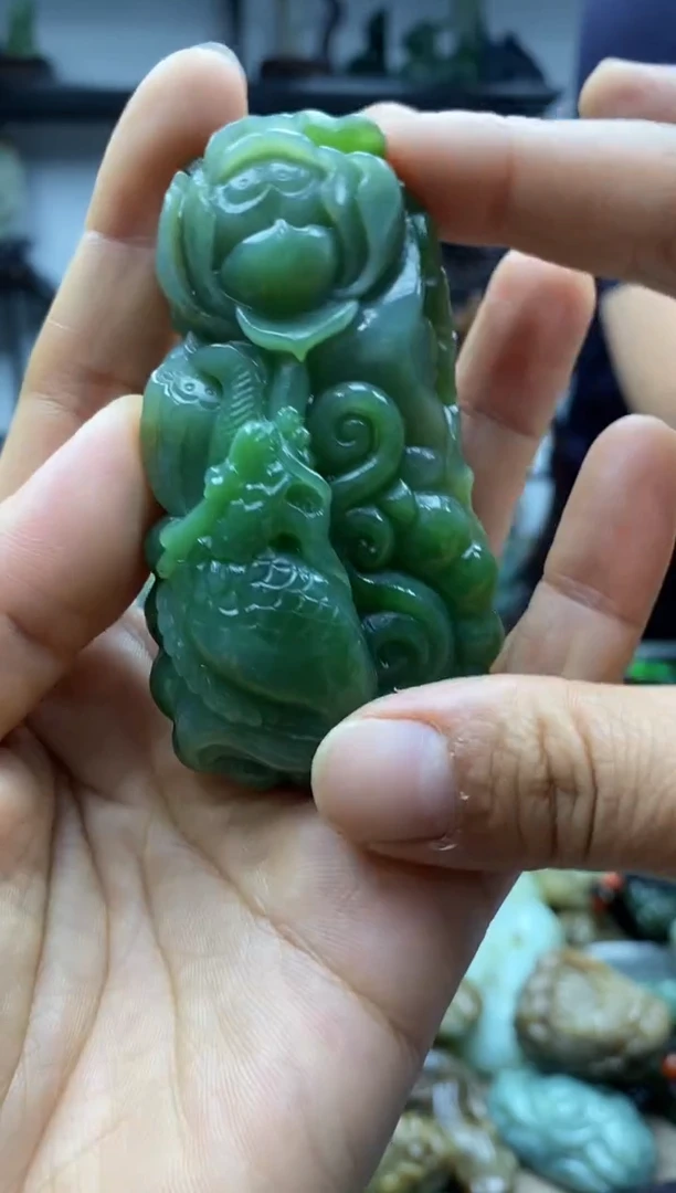 和田玉未镶嵌把件1