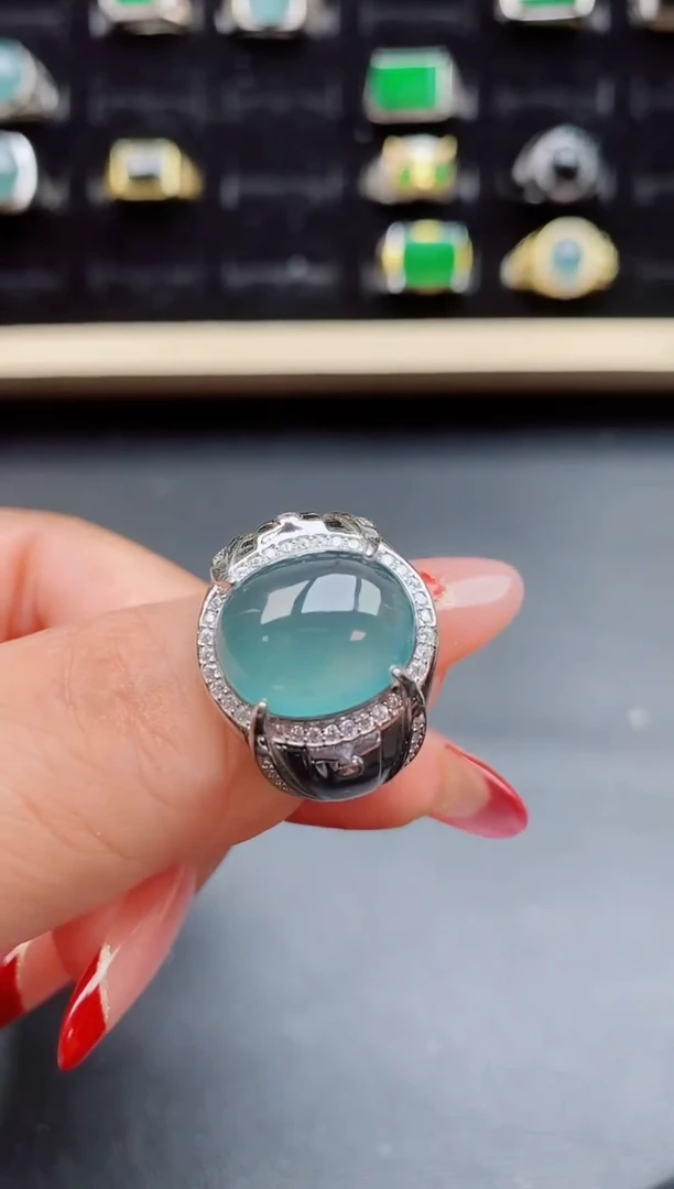 【闪购商品】翡翠戒指银S925镶嵌585085