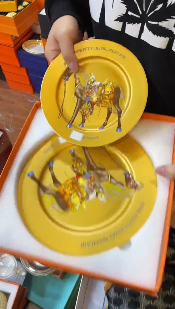 杯鸿辉家品牌瓷器，京东包邮！