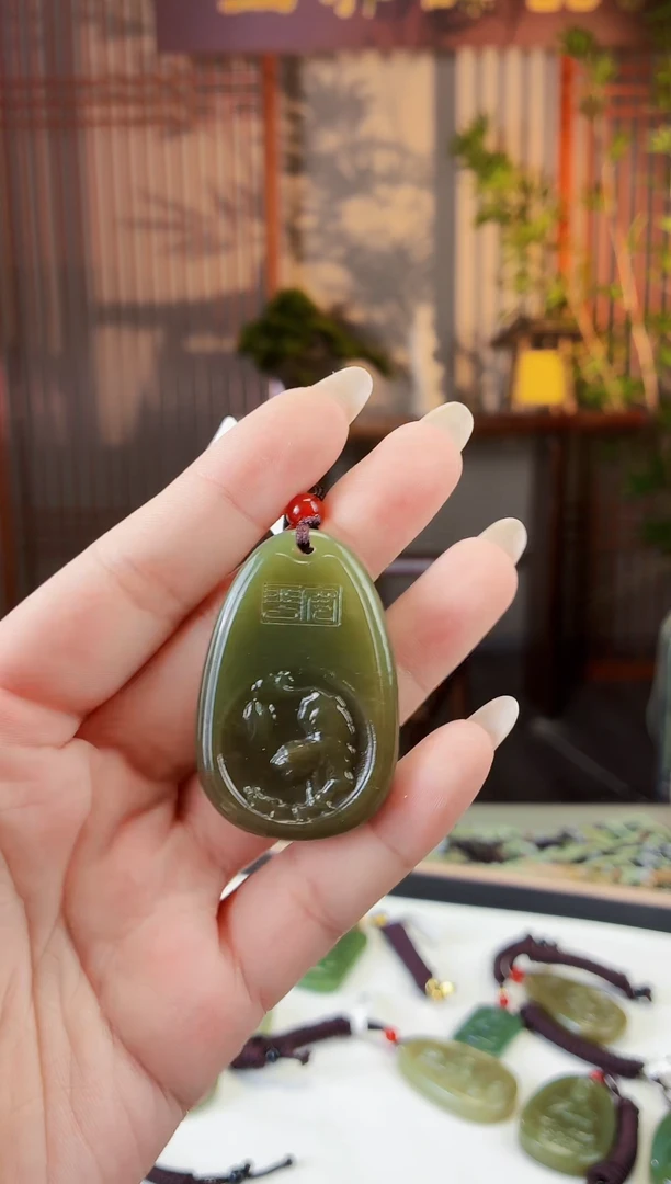 颈饰未镶嵌和田玉多样性发货拍一发一