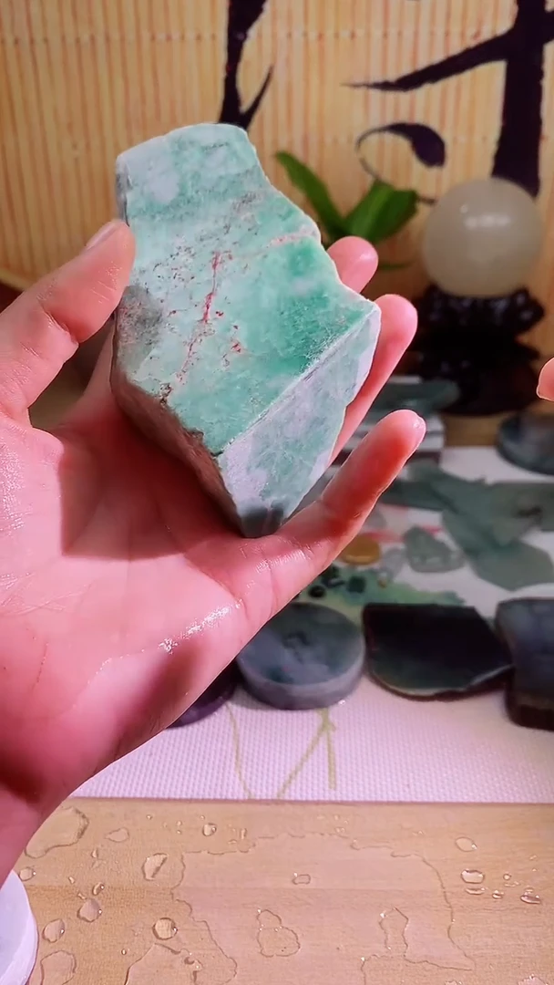 翡翠未镶嵌颈饰翡翠357
