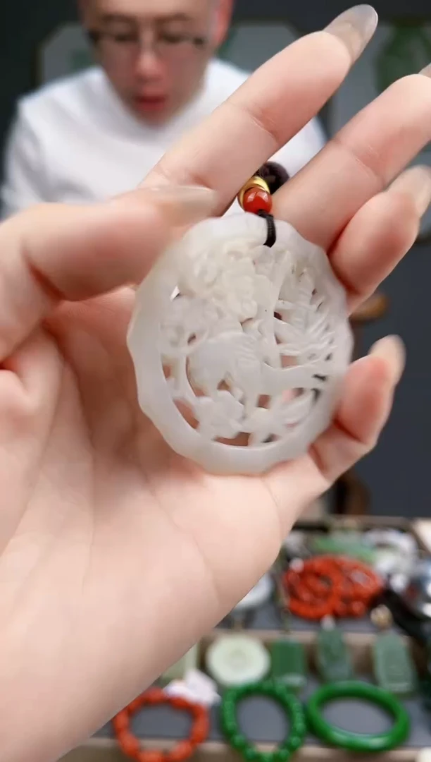 【闪购商品】和田玉颈饰未镶嵌AA多样性发货 拍一发一