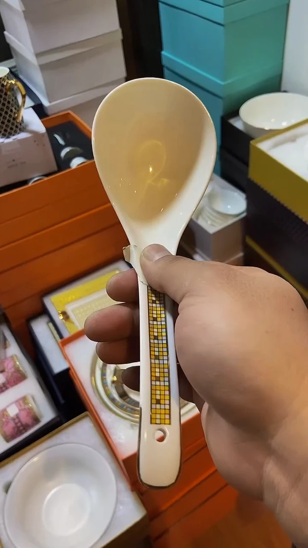 【闪购商品】鸿辉家品牌瓷器，京东包邮！