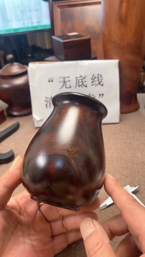 交趾黄檀（大红酸枝）木头款木罐8.7/11.3