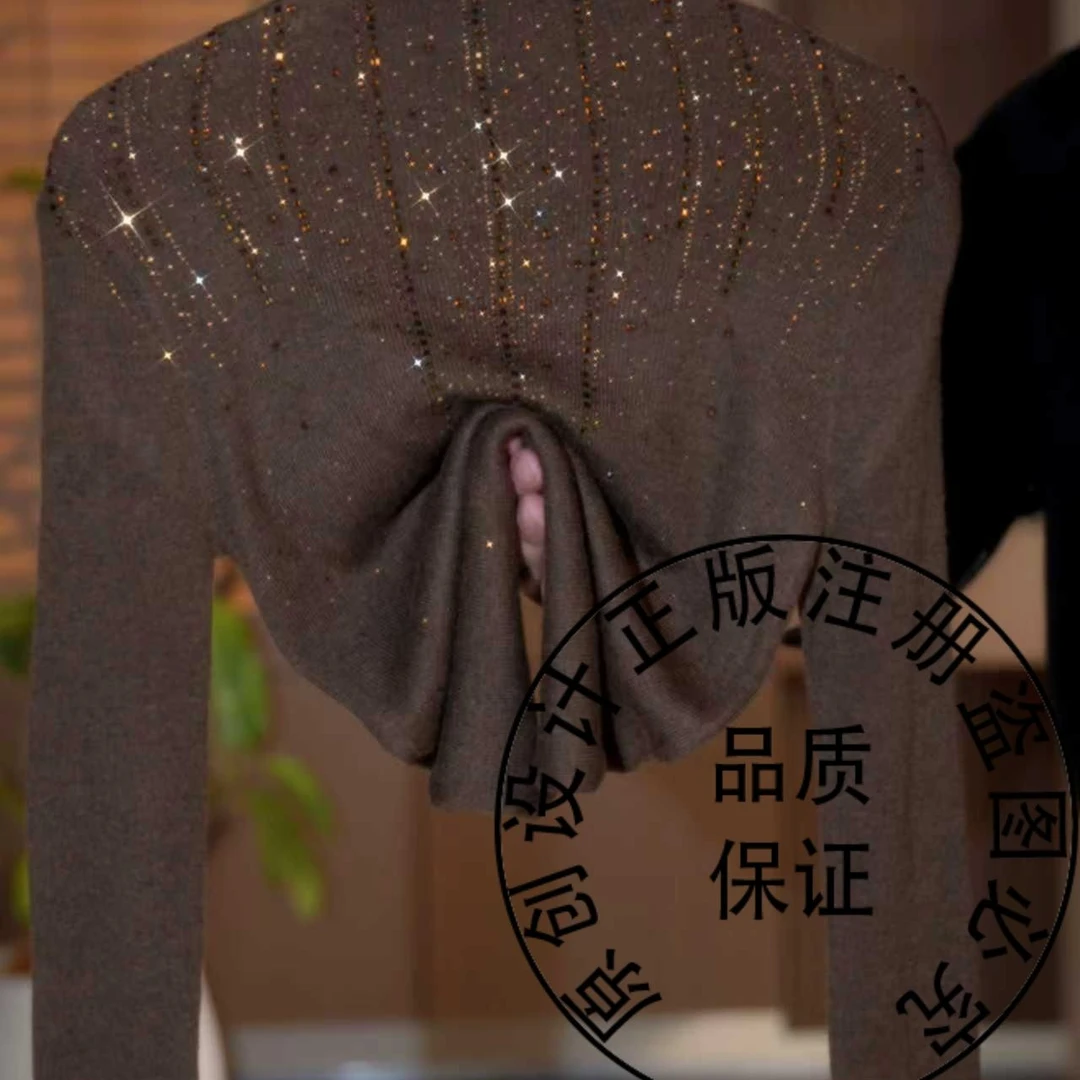 2025新款百搭坠落凡间烫钻重工镶钻气质时尚打底衫GD1054