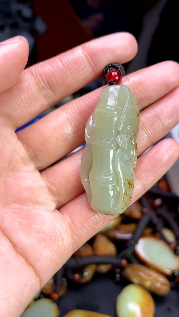 【闪购商品】和田玉颈饰未镶嵌1