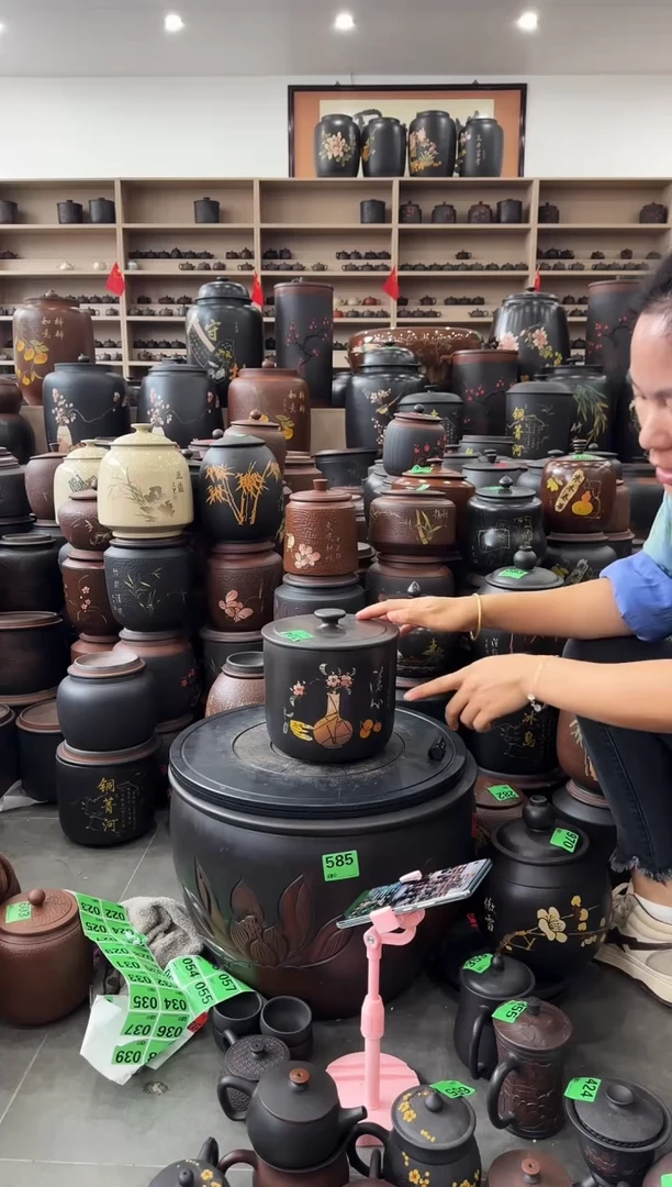 瑕疵茶叶罐 224 彩填小五饼