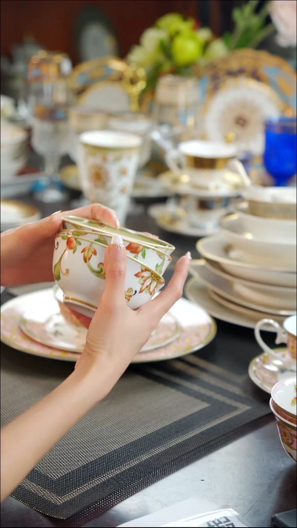 瓷片4.25英寸碗   3个