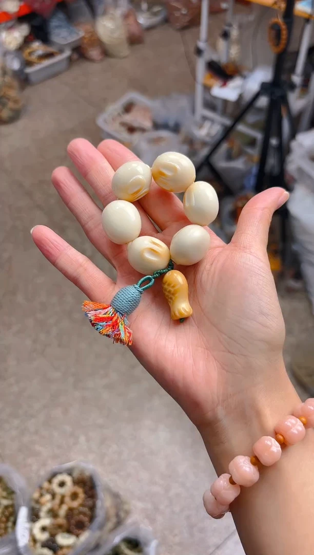 吊坠菩提根/象牙果馒头兔手捻