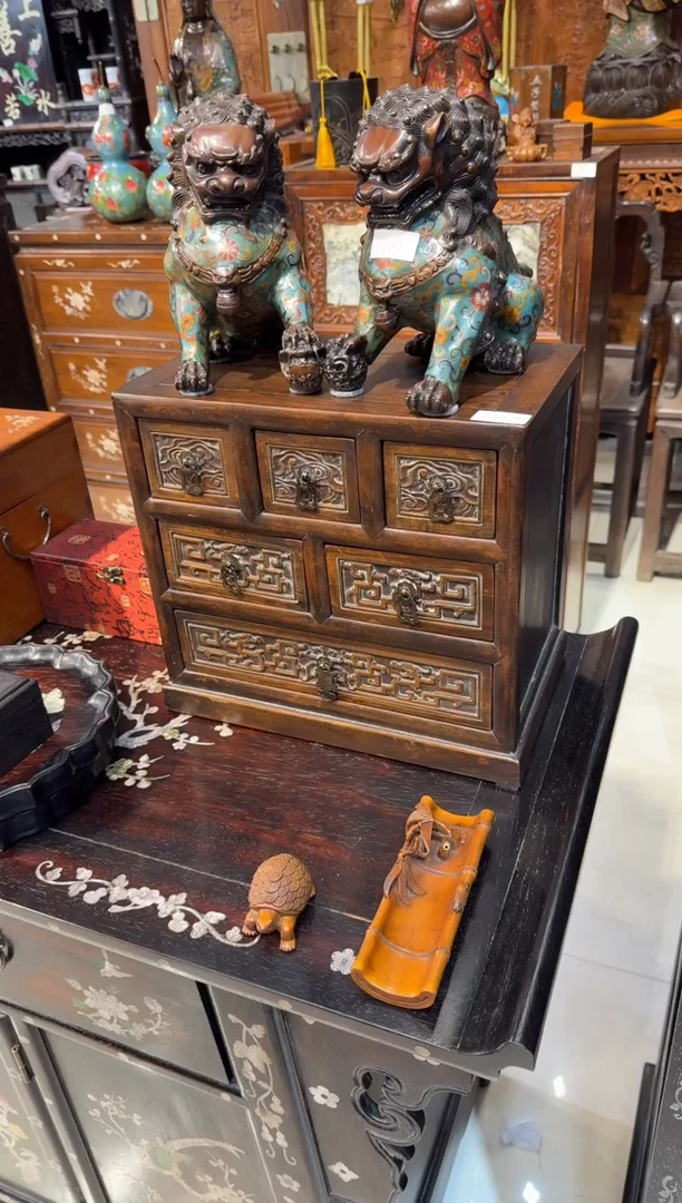 木雕刻拐龙小柜子880.88888