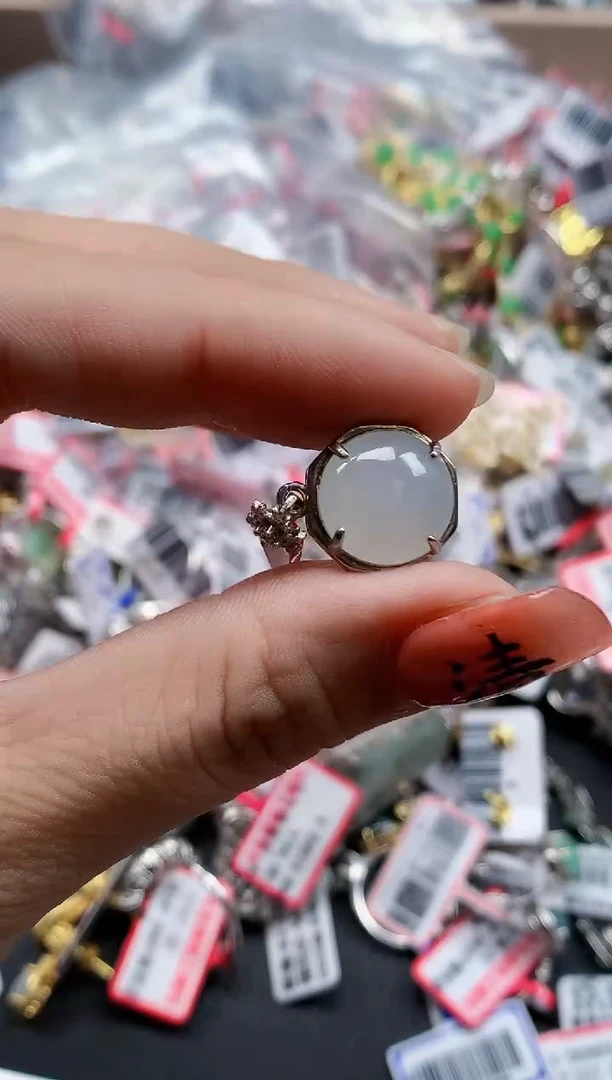 银S925镶嵌戒指翡翠天然A货缅甸翡翠