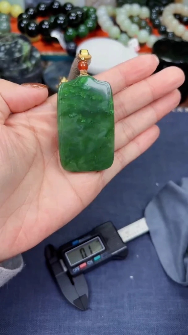 颈饰未镶嵌和田玉和田玉