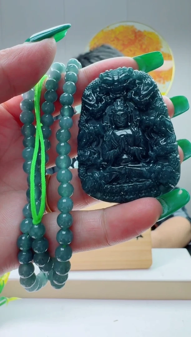 翡翠未镶嵌颈饰多样性随机发其一