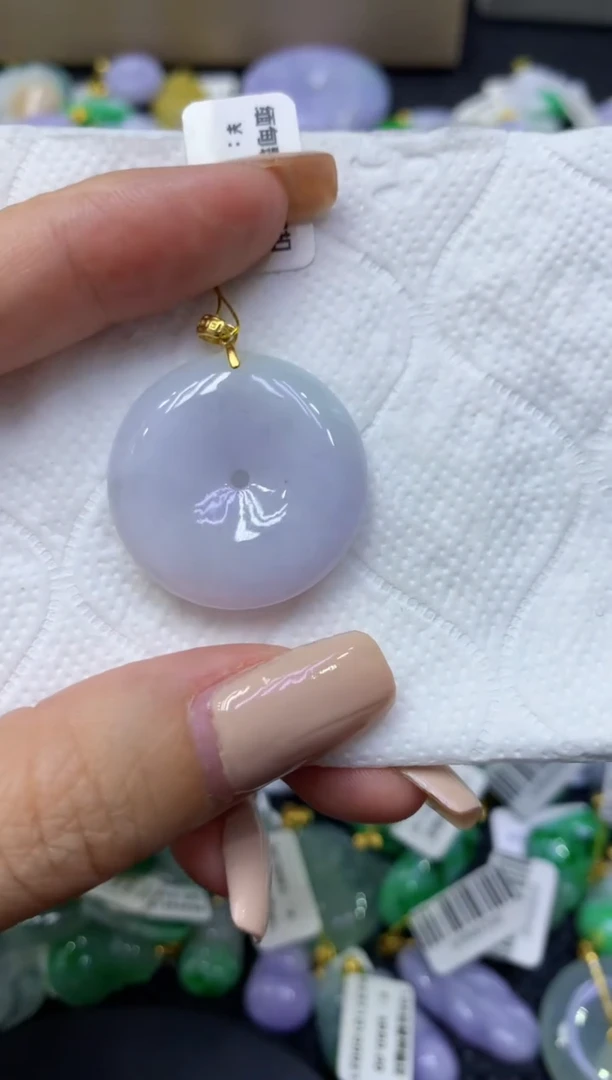 颈饰未镶嵌翡翠天然缅甸翡翠A货