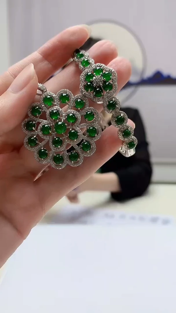 定制翡翠未镶嵌4852zm-毛货挂件116
