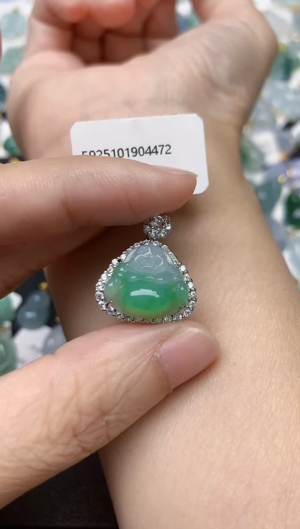 颈饰未镶嵌翡翠天然缅甸A货翡翠