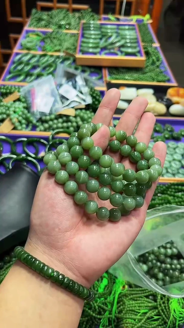 手串未镶嵌和田玉（碧玉）和田玉碧玉手串10mm（多样性其一发货）