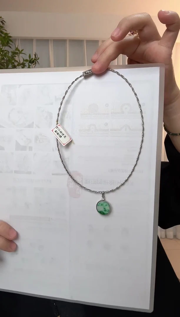 项圈银S925镶嵌翡翠S****萌翡翠吊坠925银项圈
